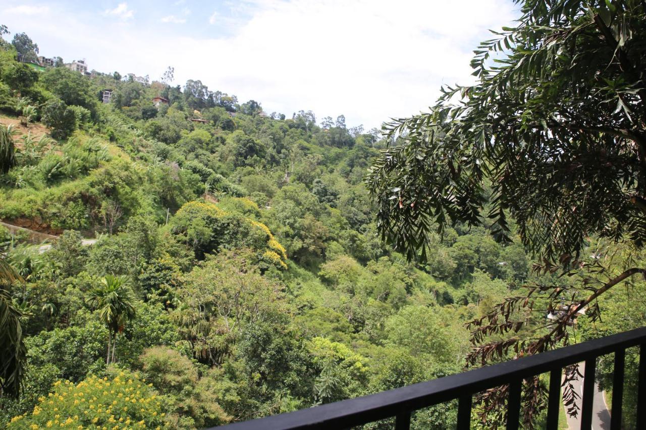 Rawana Mountain View Homestay Ella Esterno foto