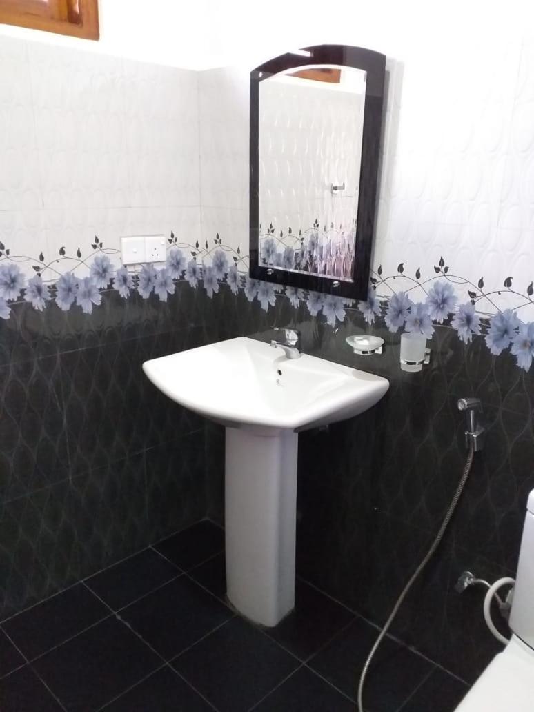 Rawana Mountain View Homestay Ella Esterno foto
